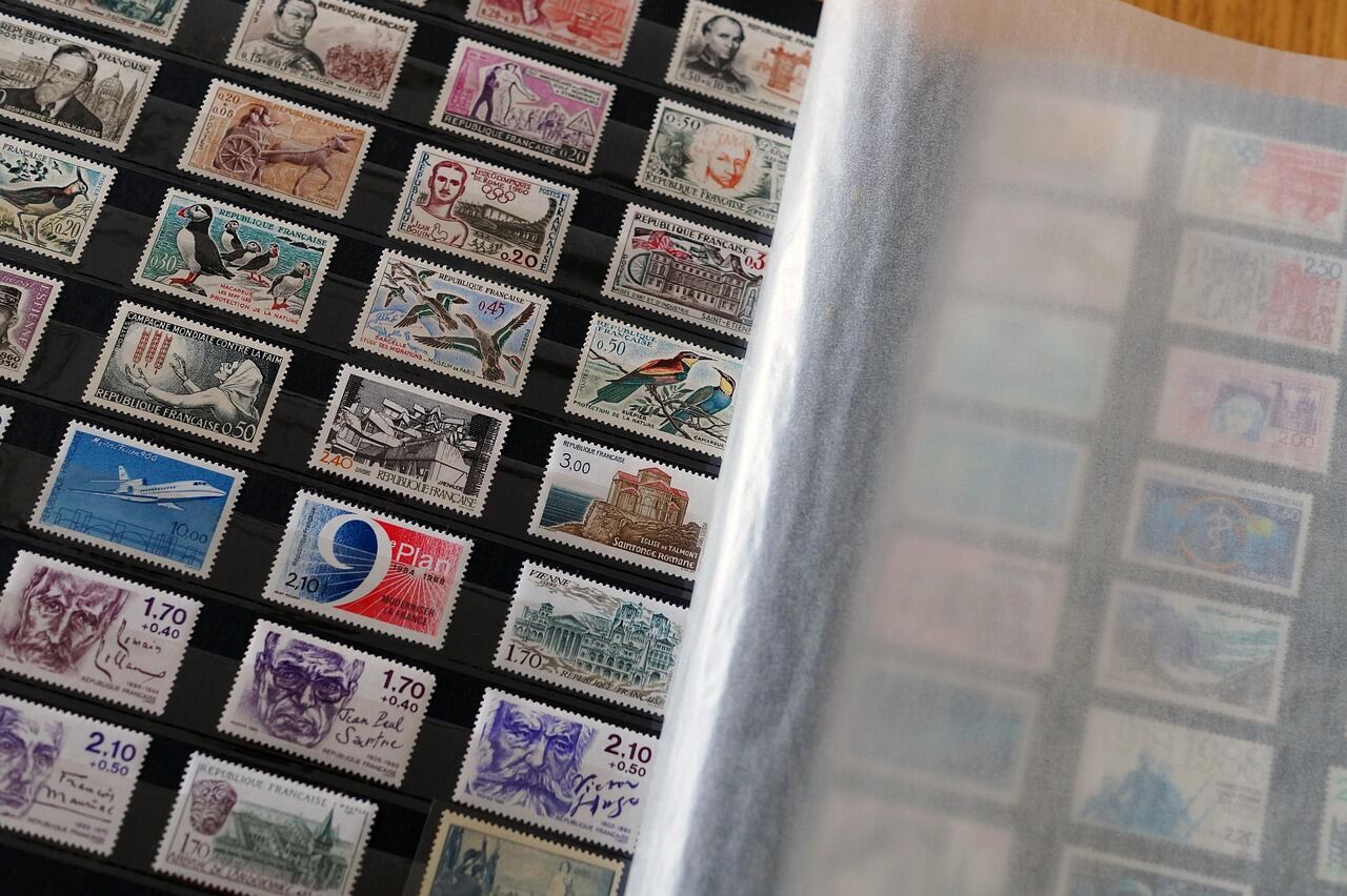 Postzegelalbum met Franse postzegels, voorbeeld van postzegel taxatie